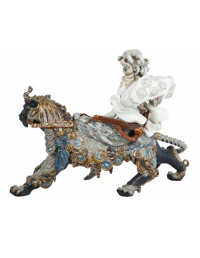 Escultura de porcelana 1003708027